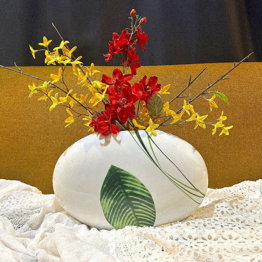 Ceramic Leaf Print Vase